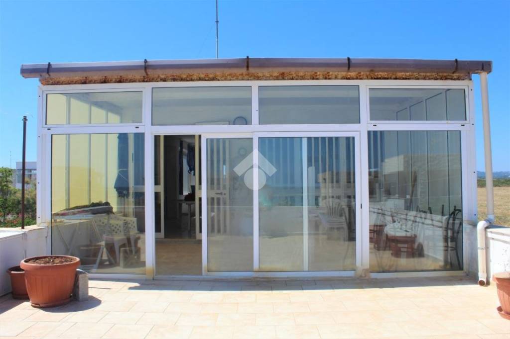 casa indipendente in vendita a Carovigno in zona Torre Santa Sabina