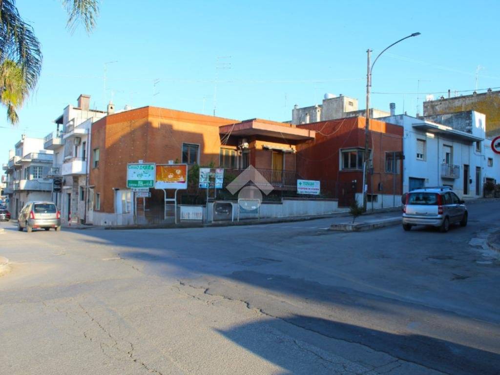 casa indipendente in vendita a Carovigno
