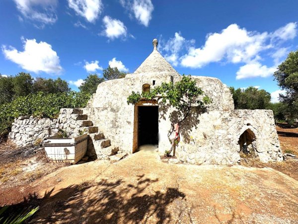 casa indipendente in vendita a Carovigno