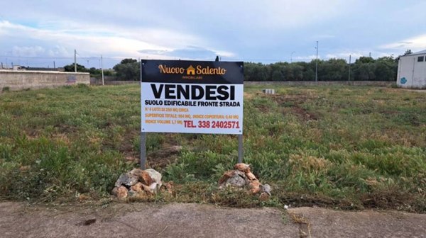 casa indipendente in vendita a Carovigno