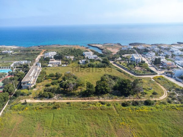 casa indipendente in vendita a Carovigno in zona Torre Santa Sabina