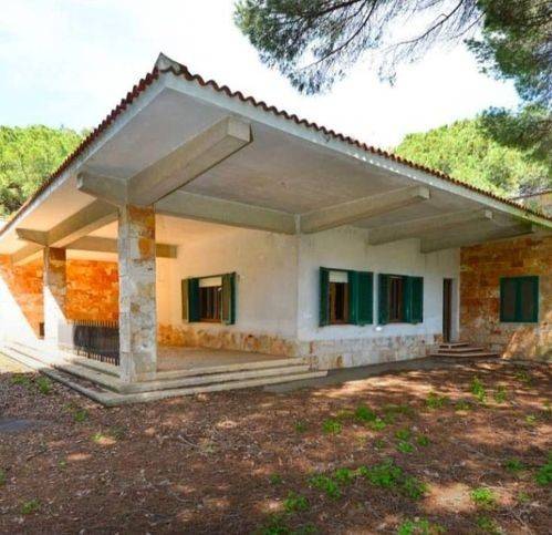 casa indipendente in vendita a Carovigno