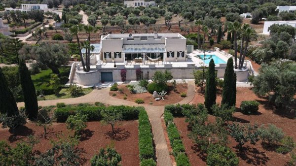 casa indipendente in vendita a Carovigno in zona Torre Santa Sabina