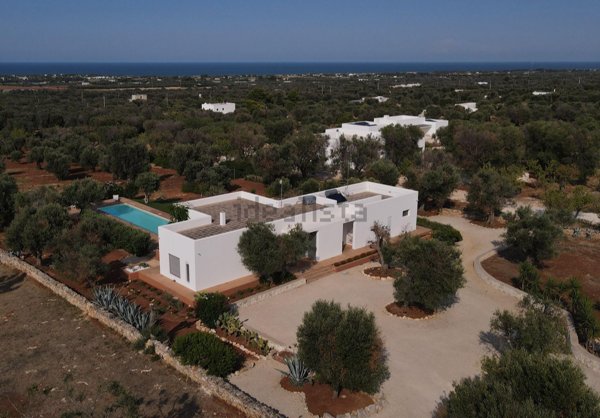 casa indipendente in vendita a Carovigno