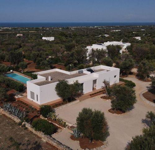 casa indipendente in vendita a Carovigno