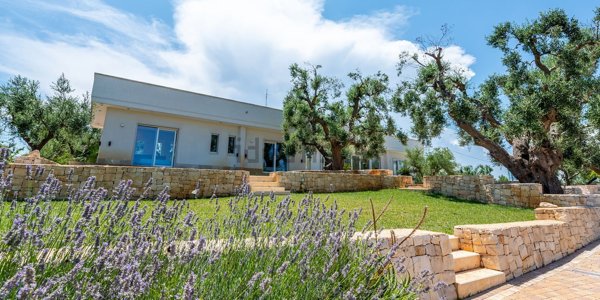 casa indipendente in vendita a Carovigno in zona Torre Santa Sabina