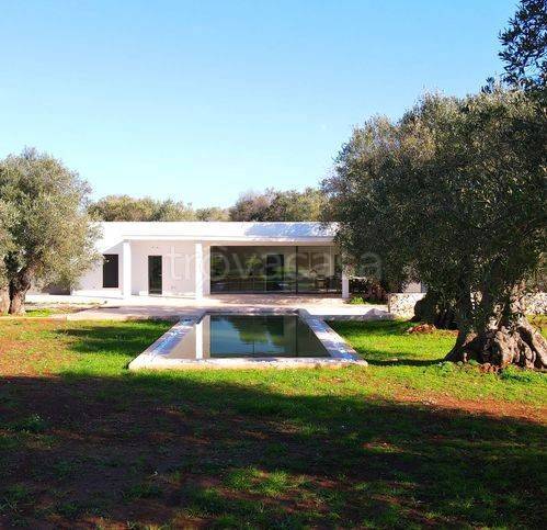 casa indipendente in vendita a Carovigno in zona Torre Santa Sabina