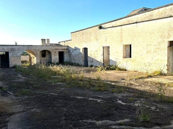 casa indipendente in vendita a Carovigno in zona Torre Santa Sabina