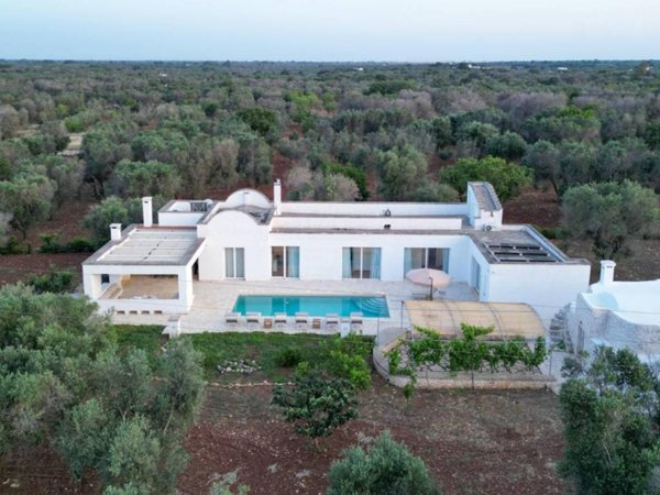 casa indipendente in vendita a Carovigno in zona Torre Santa Sabina