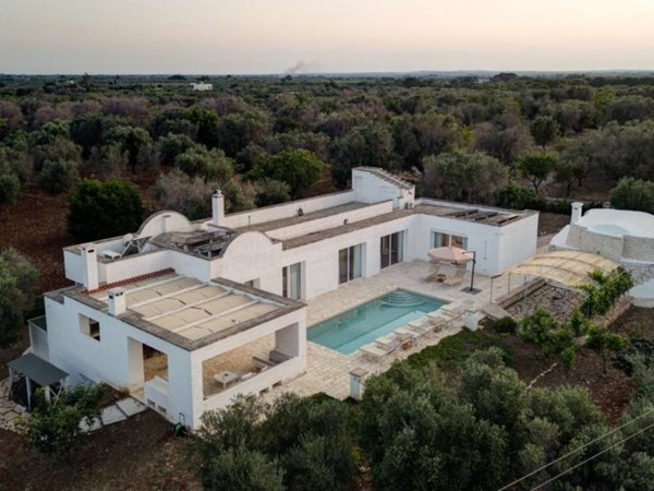 casa indipendente in vendita a Carovigno in zona Torre Santa Sabina