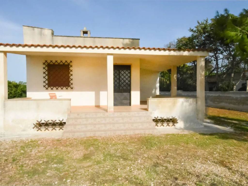 casa indipendente in vendita a Carovigno