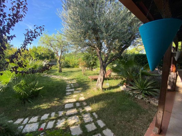 casa indipendente in vendita a Carovigno