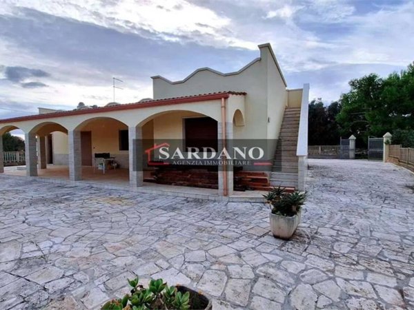 casa indipendente in vendita a Carovigno