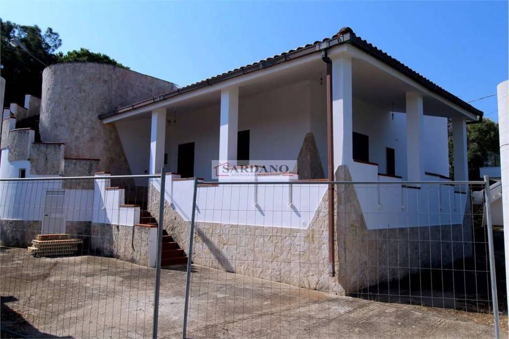 casa indipendente in vendita a Carovigno