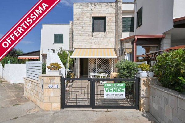 casa indipendente in vendita a Carovigno in zona Serranova