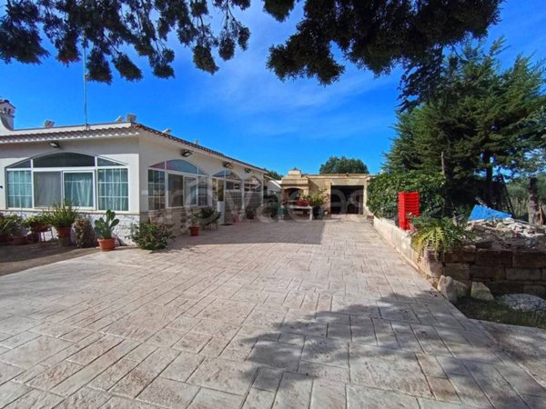 casa indipendente in vendita a Carovigno