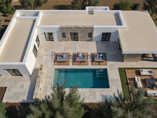 casa indipendente in vendita a Carovigno