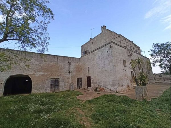 casale in vendita a Carovigno