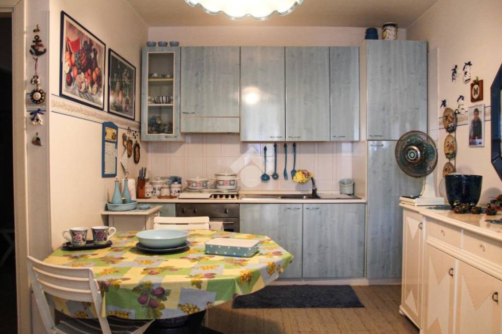 appartamento in vendita a Carovigno in zona Torre Santa Sabina