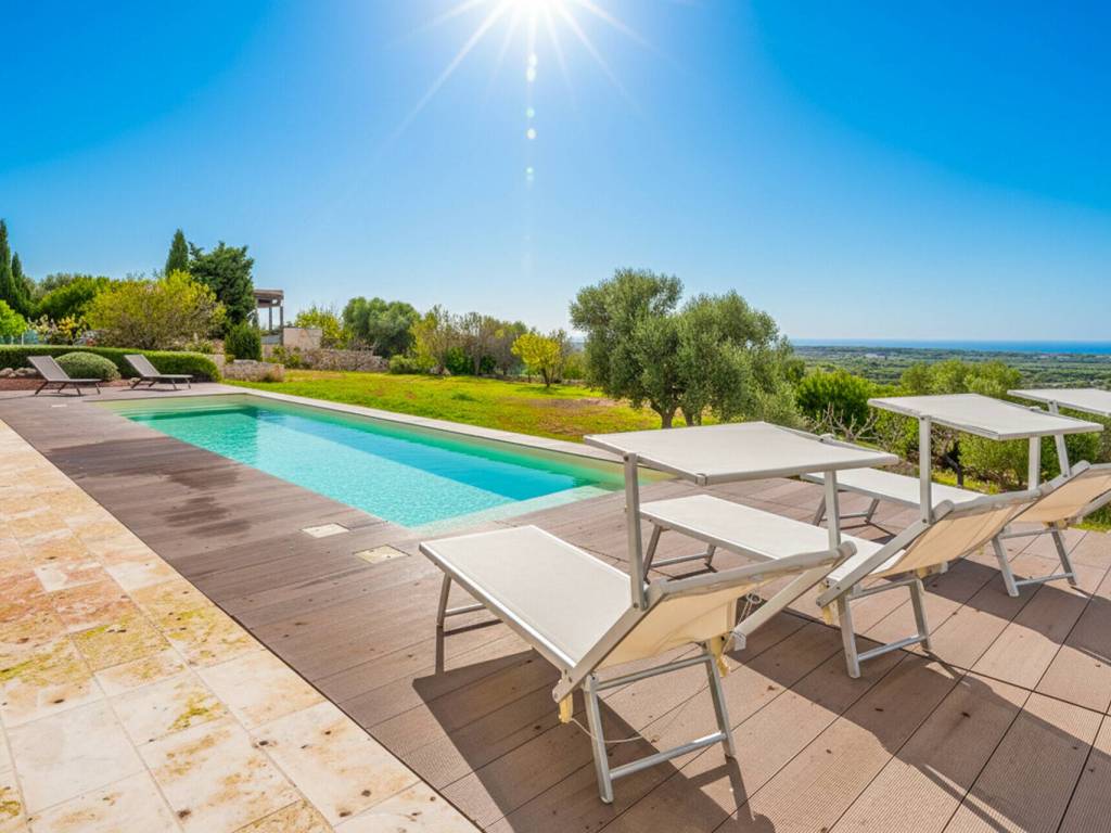 casa indipendente in vendita a Carovigno