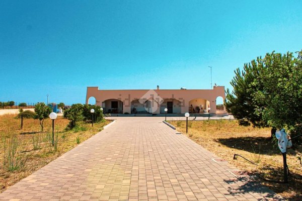 casa indipendente in vendita a Carovigno