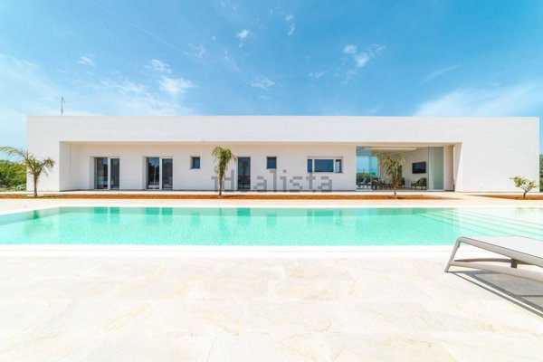 casa indipendente in vendita a Carovigno