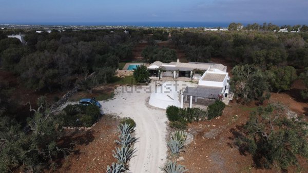 casa indipendente in vendita a Carovigno