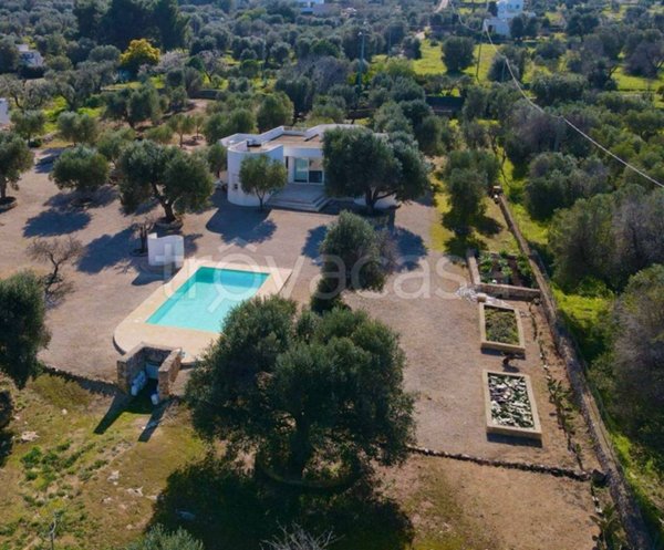 casa indipendente in vendita a Carovigno in zona Torre Santa Sabina