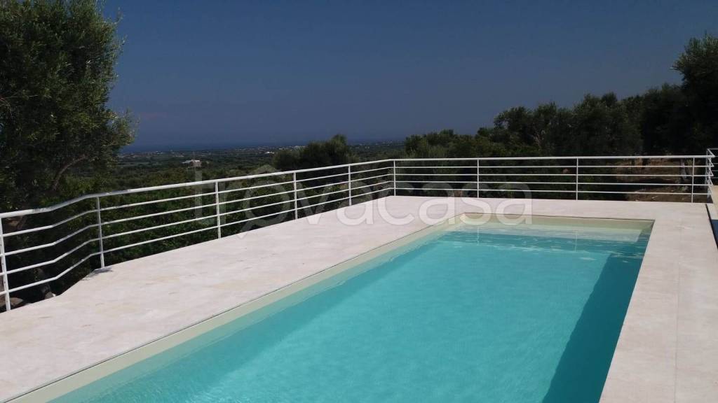 casa indipendente in vendita a Carovigno in zona Torre Santa Sabina