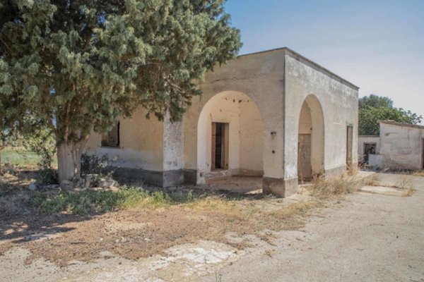 casa indipendente in vendita a Carovigno