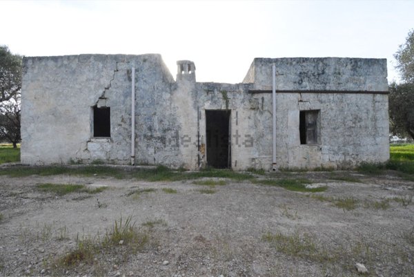 quadrivano in vendita a Carovigno