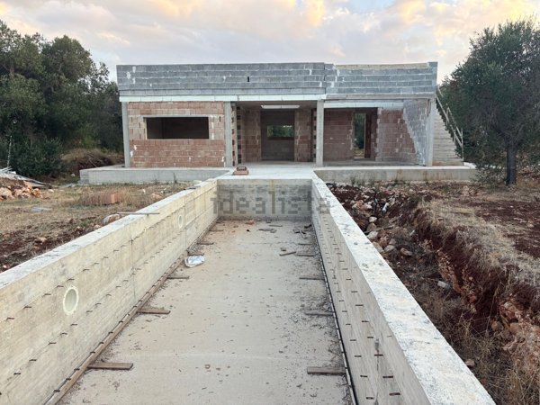 casa indipendente in vendita a Carovigno