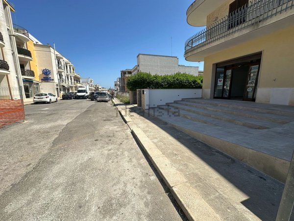 locale commerciale in vendita a Carovigno