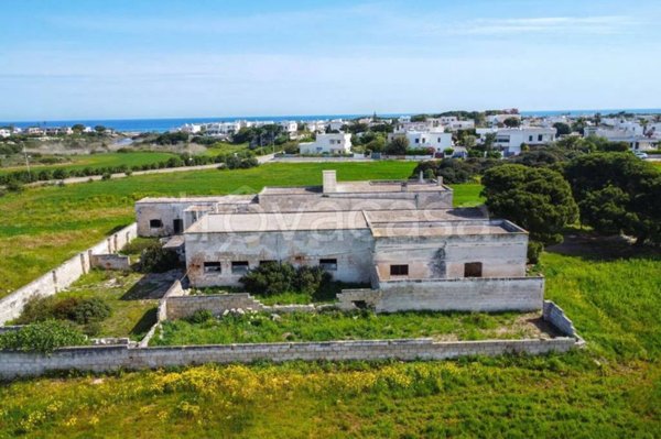 casa indipendente in vendita a Carovigno in zona Torre Santa Sabina