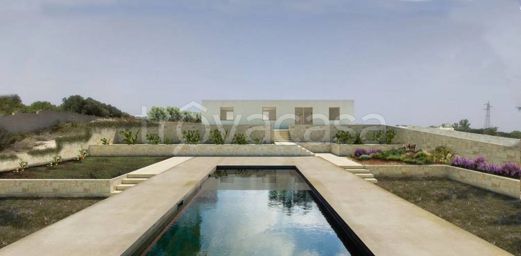 villa in vendita a Carovigno in zona Serranova