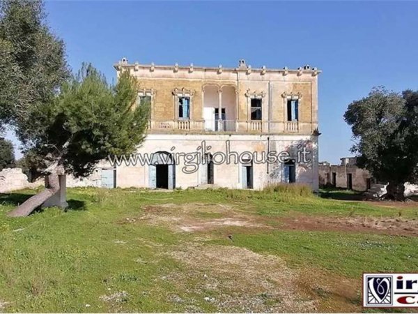 casa indipendente in vendita a Carovigno