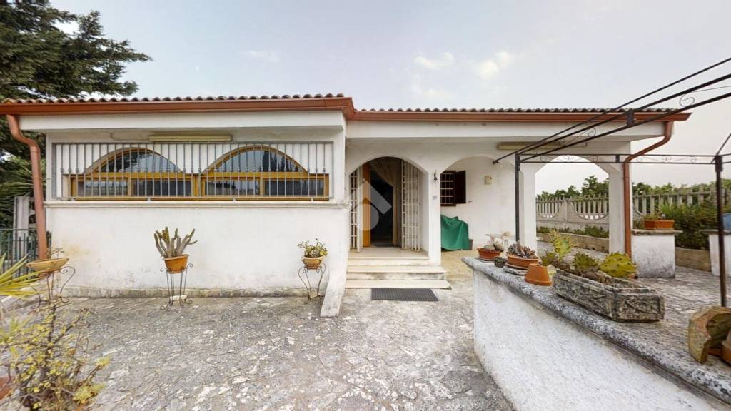 casa indipendente in vendita a Carovigno in zona Serranova