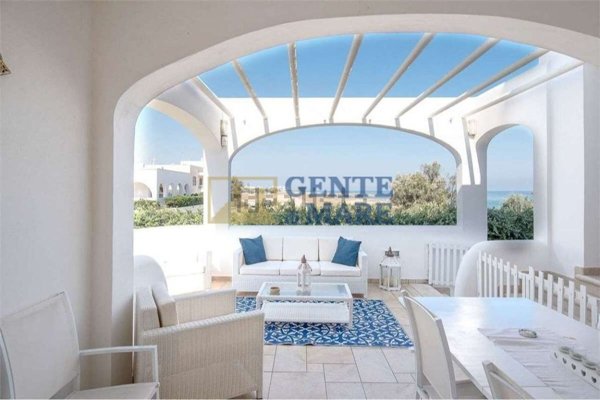 casa indipendente in vendita a Carovigno