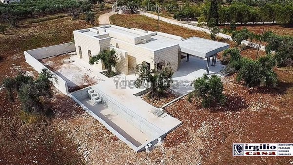 casa indipendente in vendita a Carovigno