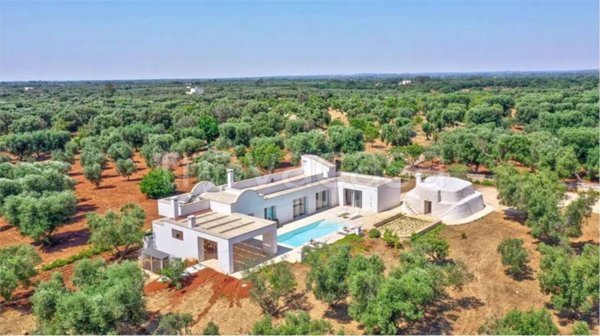 casa indipendente in vendita a Carovigno in zona Torre Santa Sabina