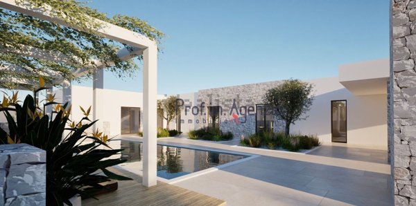 casa indipendente in vendita a Carovigno