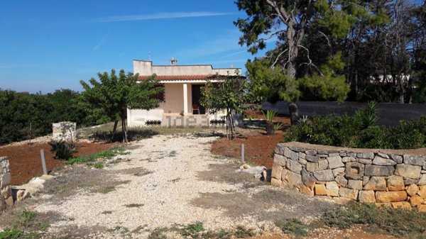 casa indipendente in vendita a Carovigno