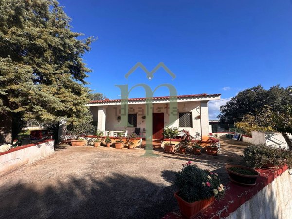 casa indipendente in vendita a Carovigno