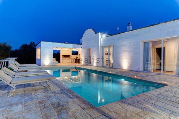 casa indipendente in vendita a Carovigno