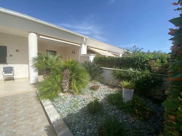 casa indipendente in vendita a Carovigno