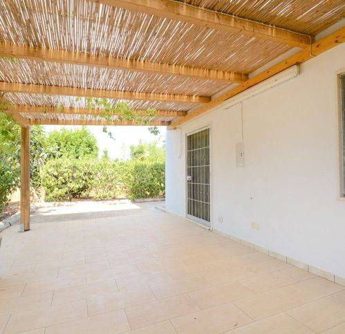 casa indipendente in vendita a Carovigno in zona Serranova