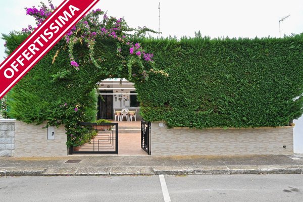 casa indipendente in vendita a Carovigno