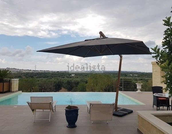 casa indipendente in vendita a Carovigno