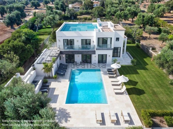 casa indipendente in vendita a Carovigno