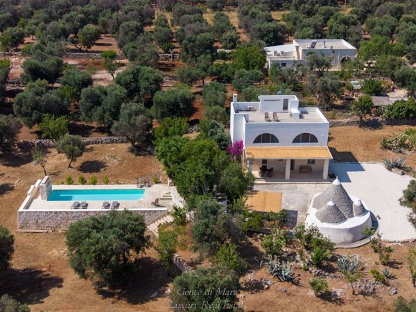 casa indipendente in vendita a Carovigno in zona Serranova